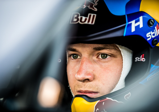 První závod v Barceloně vyhrál Timmy Hansen!