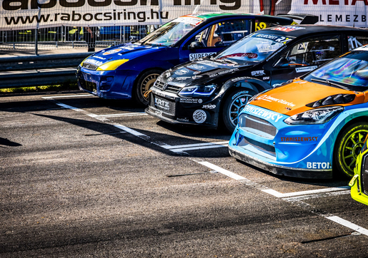 Vlažný maďarský úvod