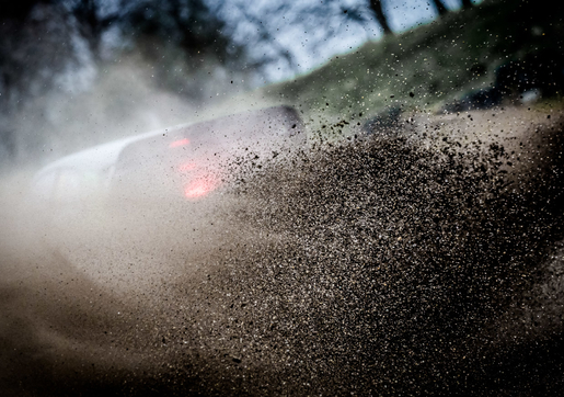 Závody přesunuty, testuje se dál...